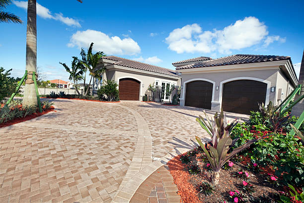 Best Brick Driveway Pavers  in Flushing, MI